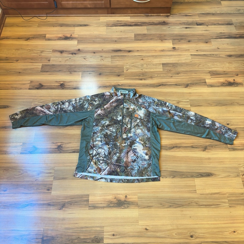 Russell Outdoors Men’s Camo Hunting Long Sleeve Quarterzip